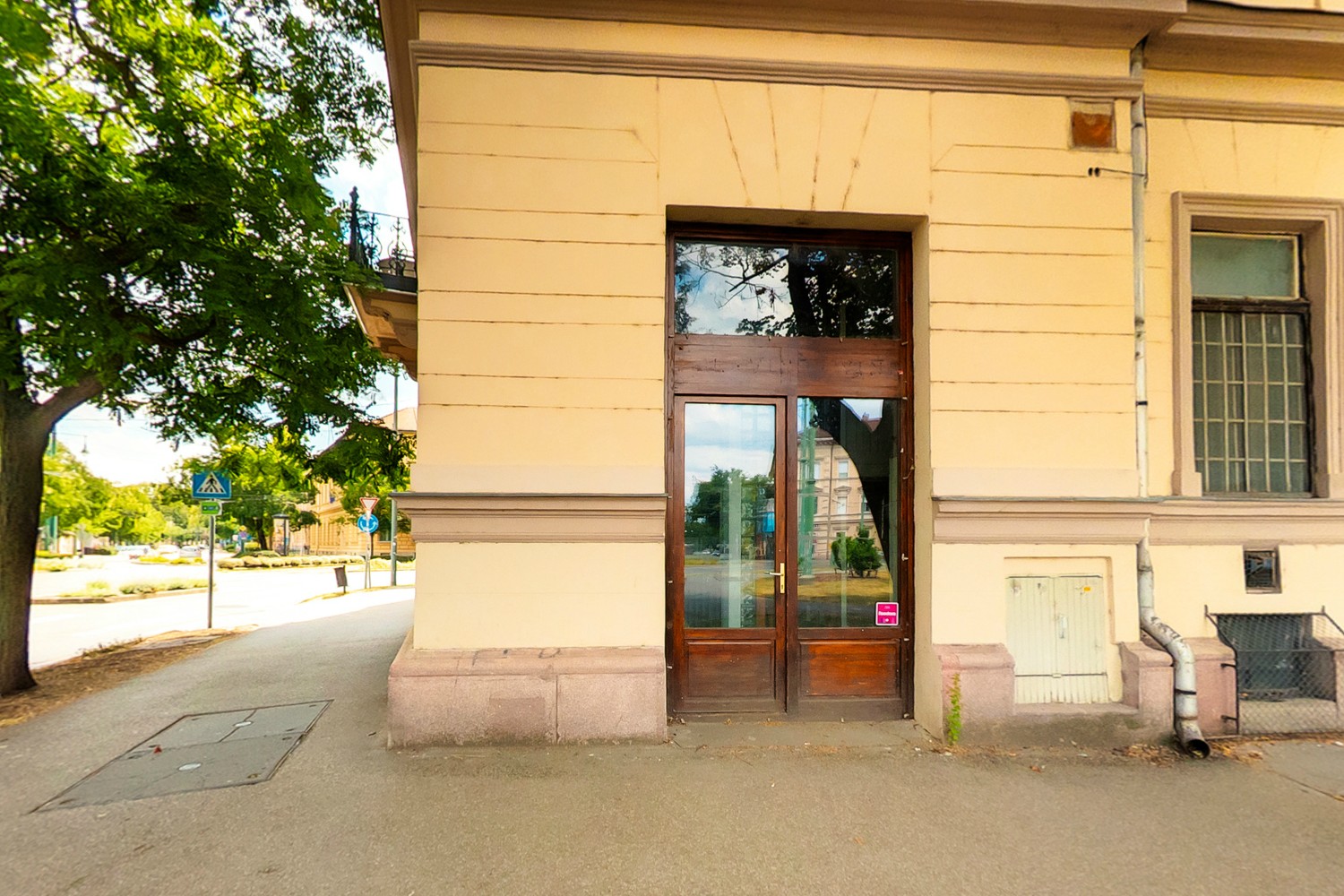 Webséta -  IKV_tisza_lajos_krt_77_uzlet_24011904