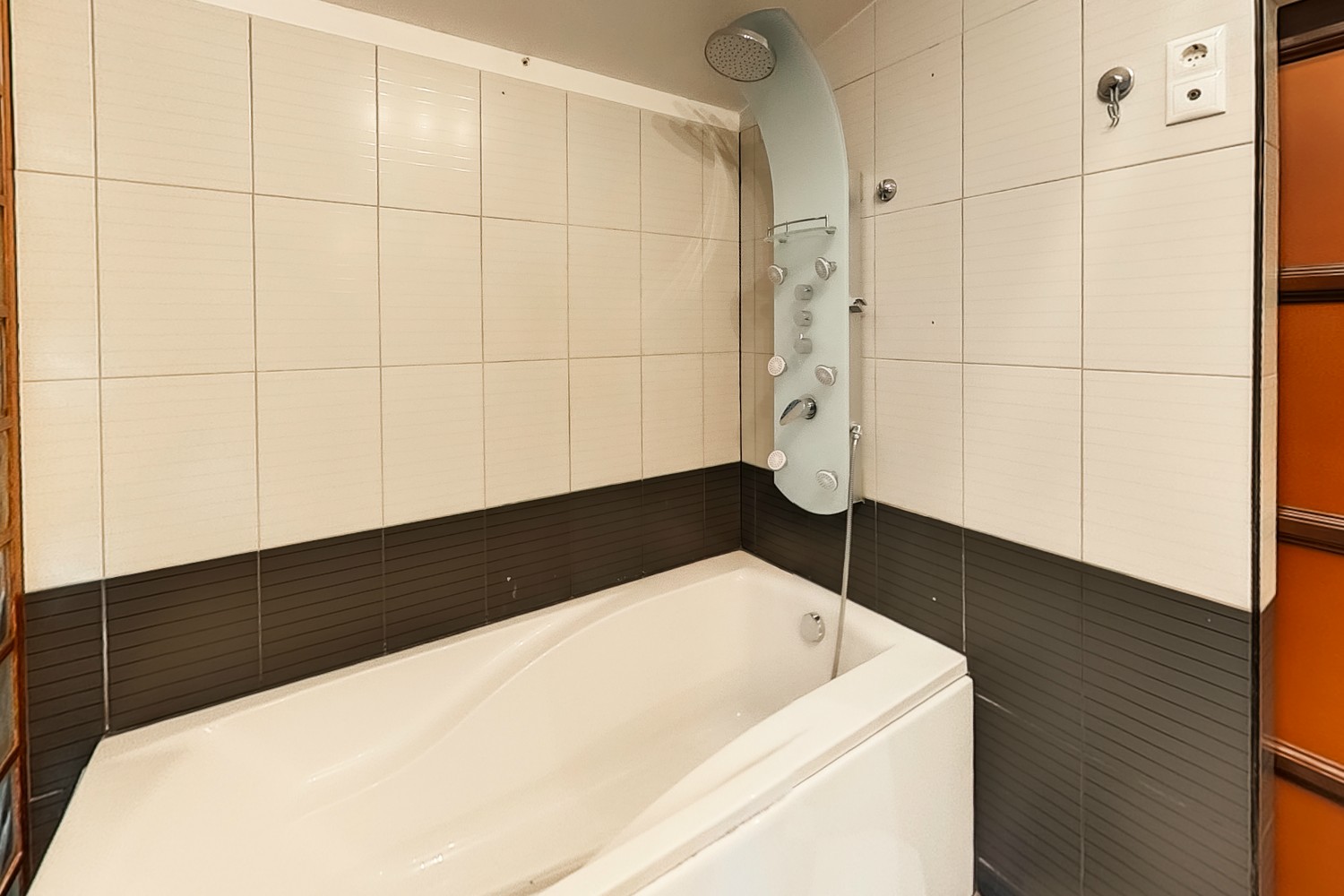 Ingatlanséta - Eladó ingatlan Budapest  2646637